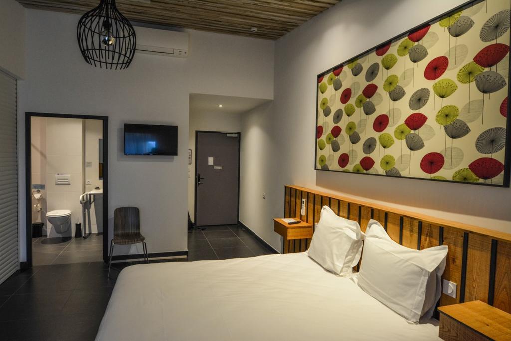 Cit'Hotel Le Relais Du Boisniard Chambretaud Szoba fotó