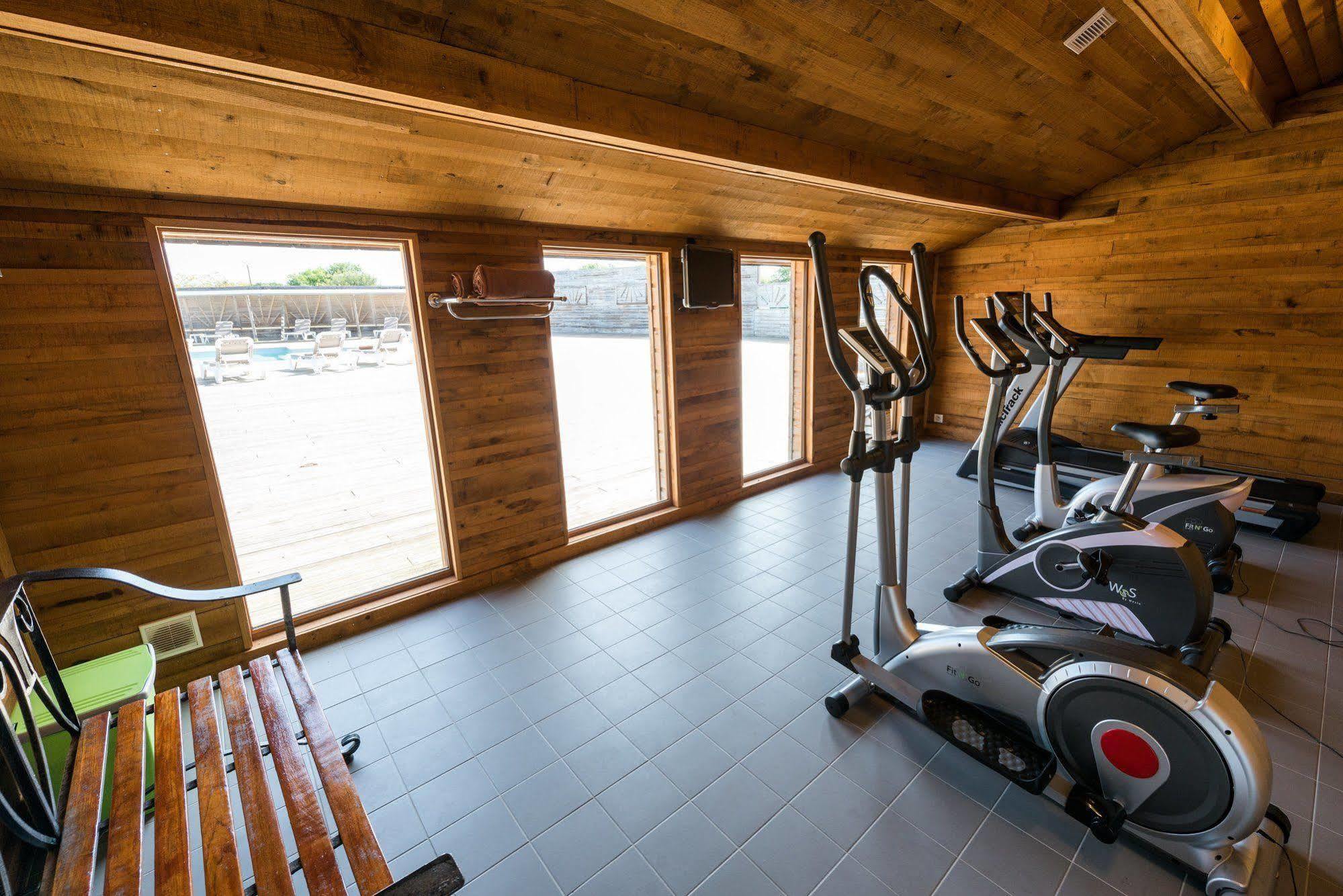 Cit'Hotel Le Relais Du Boisniard Chambretaud Kültér fotó
